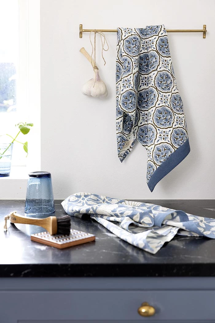 Bungalow DK Water Glass Salon Atlantic Blue 4 Bungalow DK Water Glass Salon Atlantic Blue