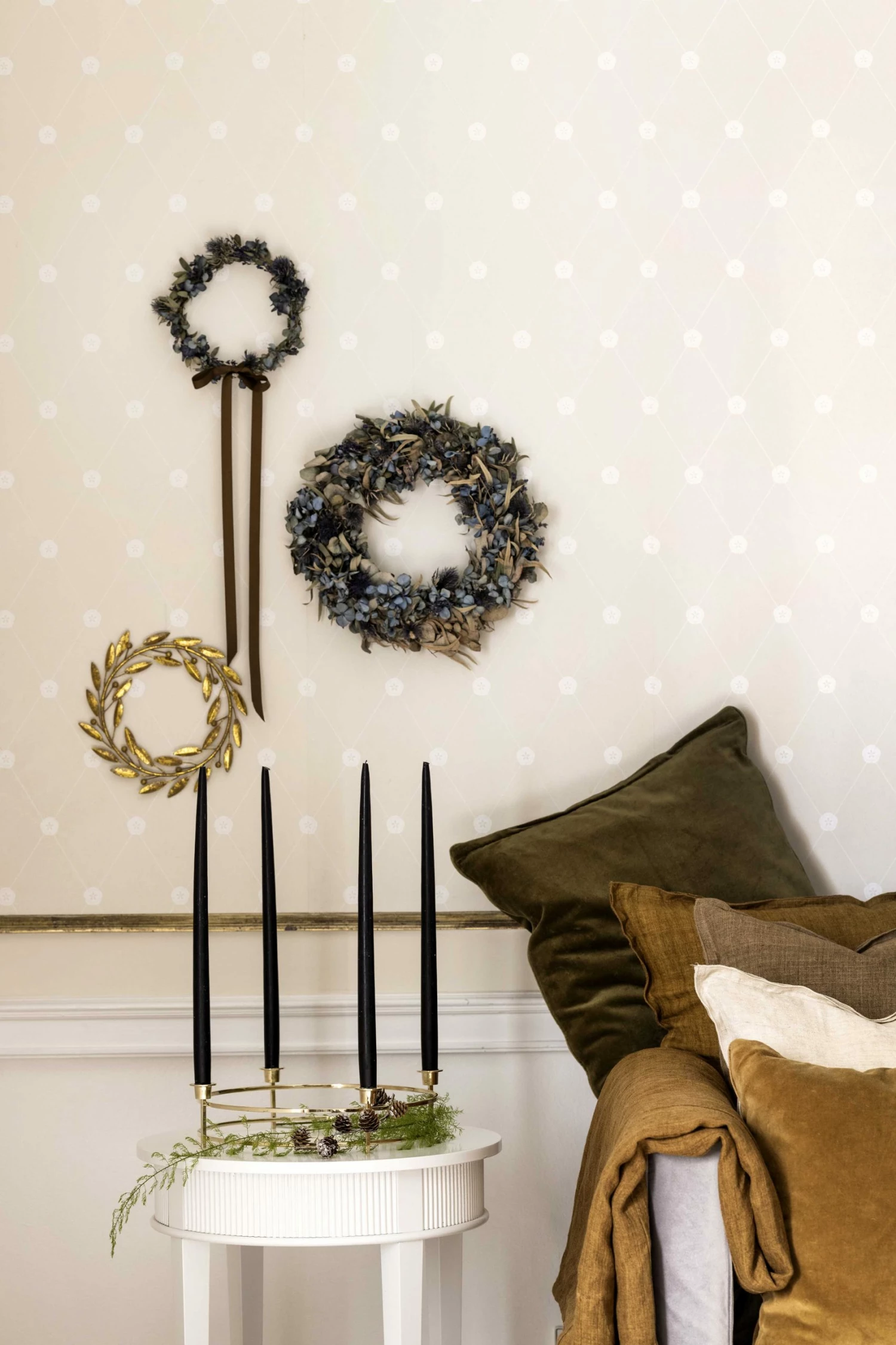 Bungalow DK Velvet & Down Cushion 50x50cm - Redwood 4 Bungalow DK Velvet & Down Cushion 50x50cm - Redwood